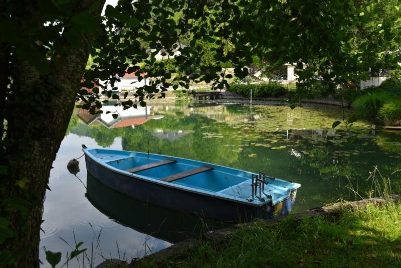 Les Lodges Du Lac Saint-Alban-de-Montbel Eksteriør billede