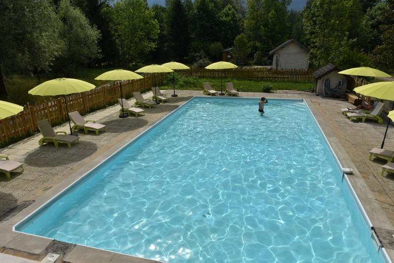 Les Lodges Du Lac Saint-Alban-de-Montbel Eksteriør billede